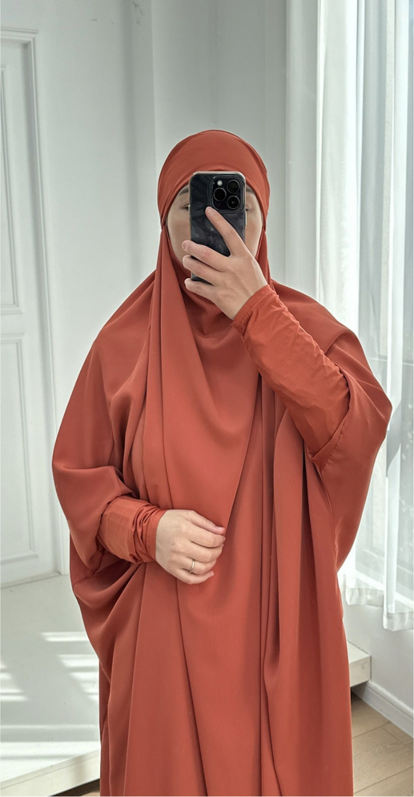 Jilbab Amina