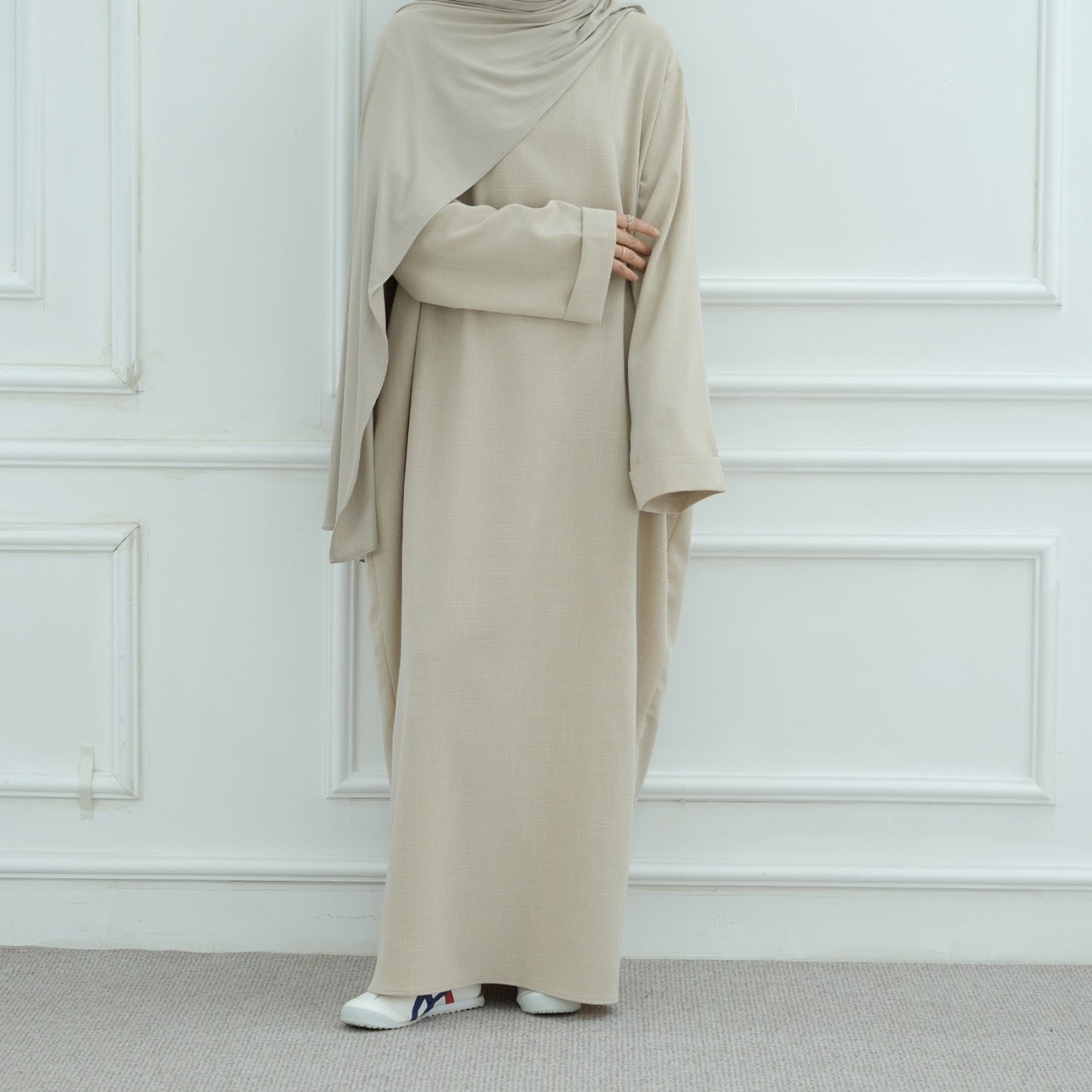 NUUR abaya